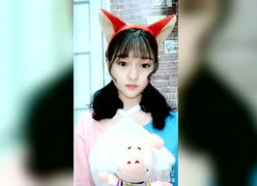 小姐姐菲,时尚潮流的引领者与生活态度的传播者