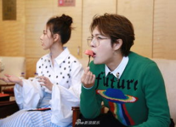 吃瓜娱乐最新,吃瓜群众揭秘最新热点事件